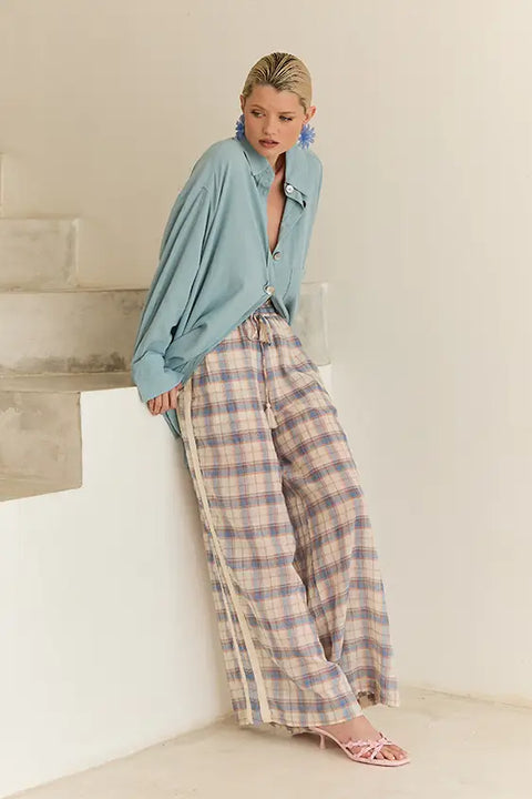 Classic Oversized Boyfriend Shirt - Blue Linen