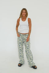 By Billie Baggy Jeans - Camo star