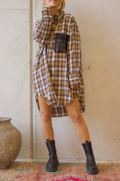 Classic Oversized Boyfriend Shirt - Flannel Winter Brown