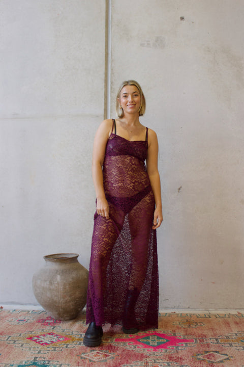 Noir Lace Maxi Slip - Grape