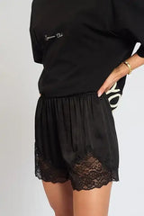 Amélie Lace Shorts - Black
