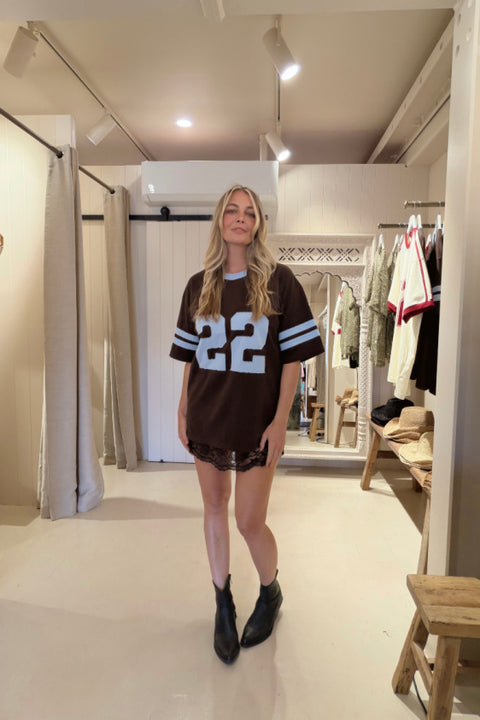 22 Motion Tee - Espresso and Powder Blue