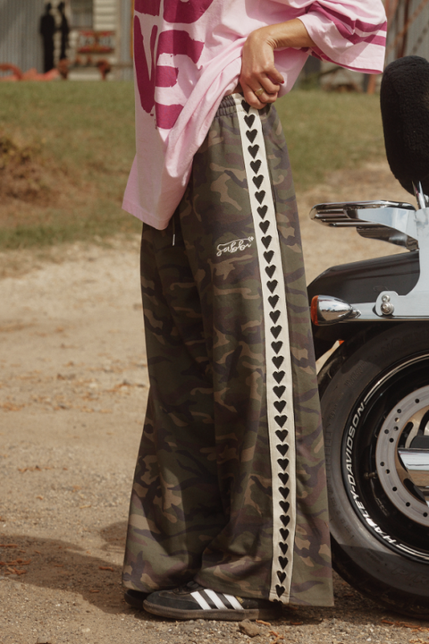 The Raving Hearts Pants - Camo