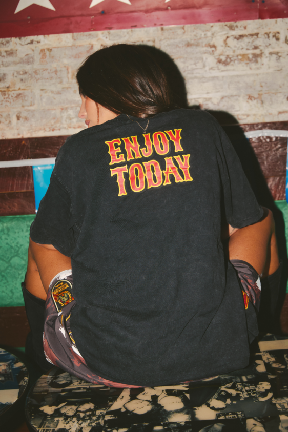 Be-Youtiful Ranch Tee - Black