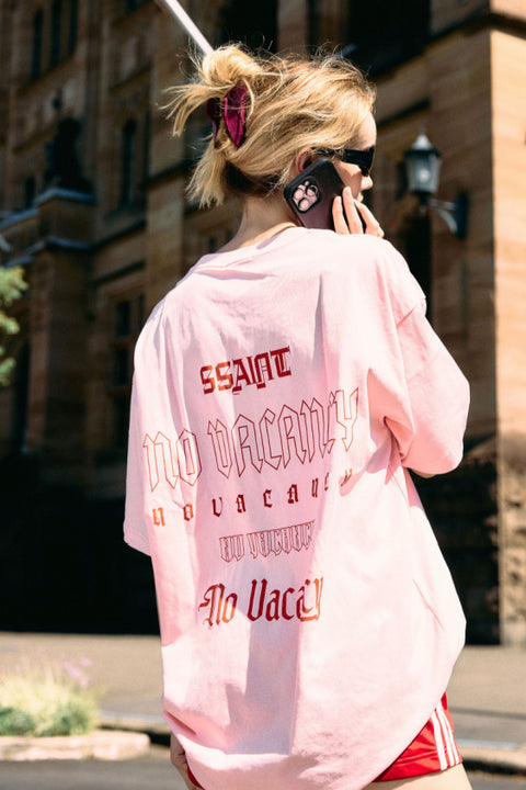 No Vacancy Tee - Pink