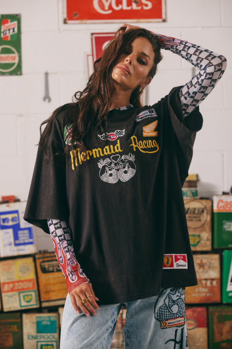 Racing Badges Very Oversized Tee - Black