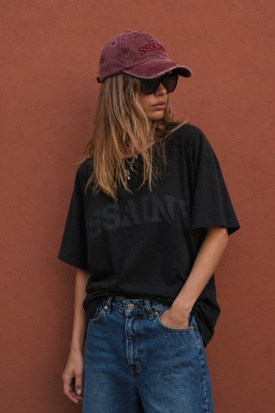 SŚAINT Logo Cap Cherry Acid Wash