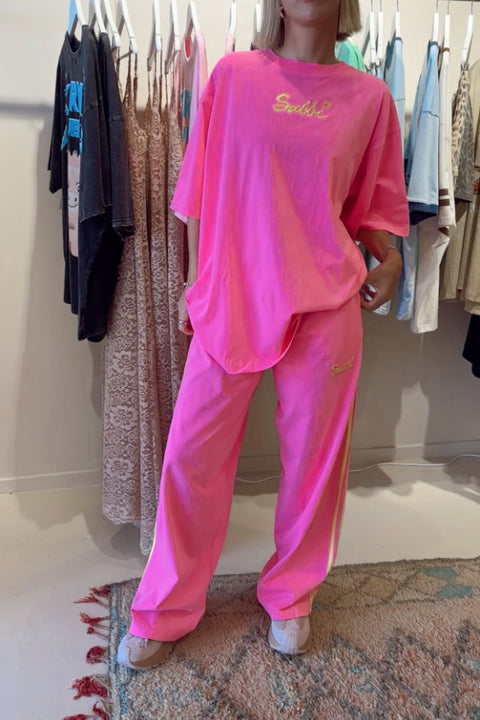 The Chido Pants -Fluro Pink
