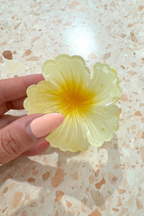 Hibiscus Claw Clip - Yellow