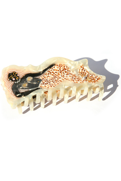 Adella Mermaid Hair Claw - Pearl