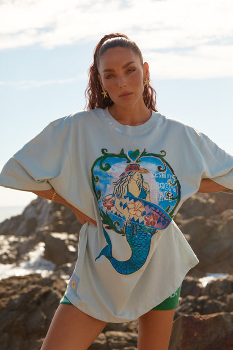 The Resting Beach Face Tee - Sky