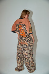 Sabbi Kindness V-Neck Leopard Tee